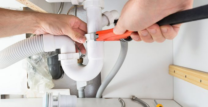 Common Plumbing Problems You Should Always Leave to the Professionals