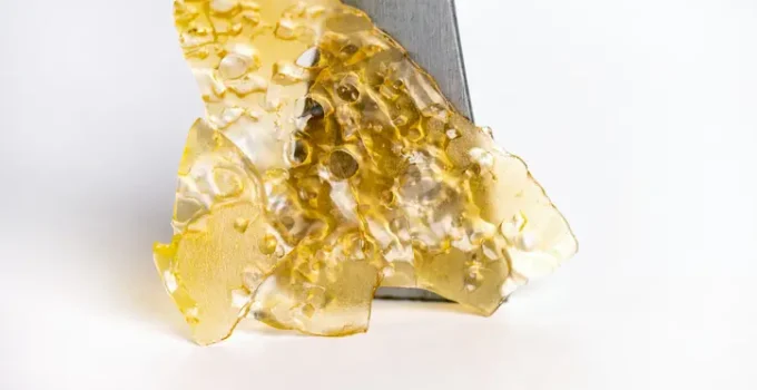Is Shatter Canada More Potent Than Weed Edibles?