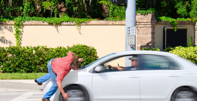4 Reasons To Call A Pedestrian Accident Attorney