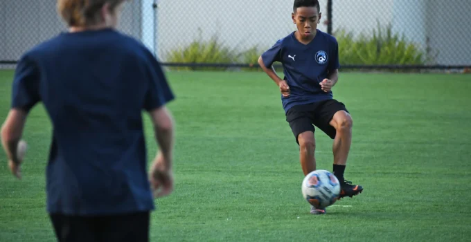 Tips And Drills For Youth Soccer Tryouts [Must Know]