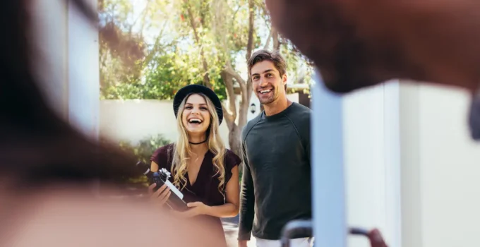 4 Dos and Don’ts of Meeting New Neighbors