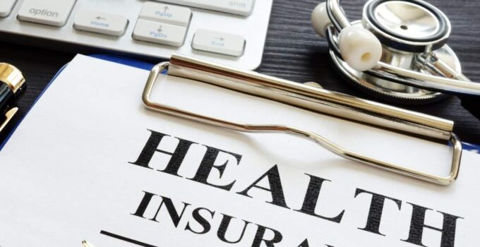 Factors to Consider while Buying a Standard and Super Top-Up Health Insurance