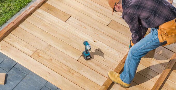 10 Compelling Reasons to Hire a Professional Deck Builder in 2023