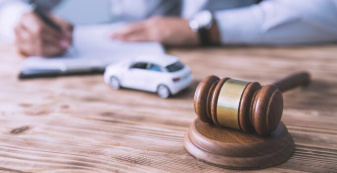 What are the Benefits of Hiring a Car Accident Attorney?