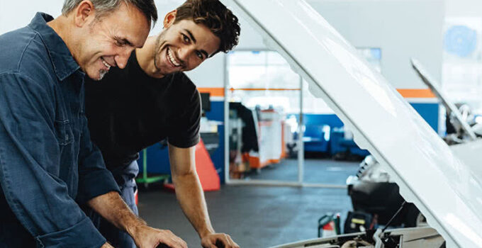 4 Questions to Ask Yourself Before Launching a Car Mechanic Business