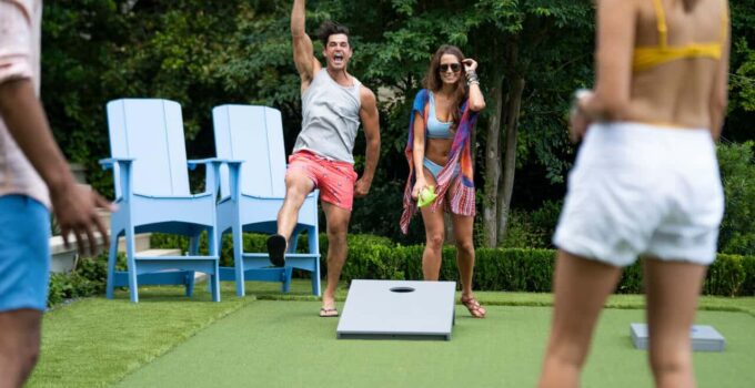 What Do You Need To Play A Game Of Cornhole?