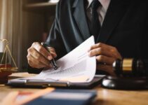 Navigating Commercial Law ─ Tips for Business Owners Seeking Legal Counsel