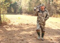 The Ultimate Guide to Hunting Clothes ─ Stay Warm and Hidden